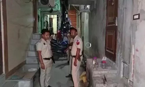 फोन कर घर से बाहर बुलाया, फिर सीने में घोंपा चाकू; छात्र की हत्या