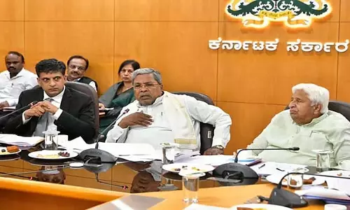 राज्य सरकार के 21,799 मामले हाईकोर्ट में लंबित हैं : CM Siddaramaiah राज्य सरकार के 21,799 मामले हाईकोर्ट में लंबित हैं : CM Siddaramaiah