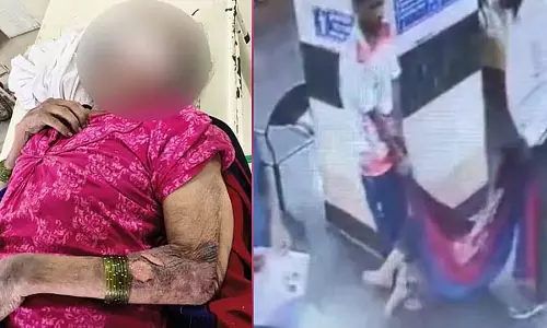 Mumbai : कैंसर पीड़ित दादी को कूड़े के ढेर में फेंकने के आरोप में पोता गिरफ्तार