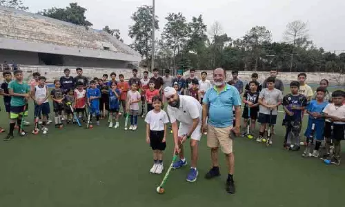 ओलंपियन Punjab के हॉकी गढ़ में युवाओं को मार्गदर्शन दे रहे ओलंपियन Punjab के हॉकी गढ़ में युवाओं को मार्गदर्शन दे रहे