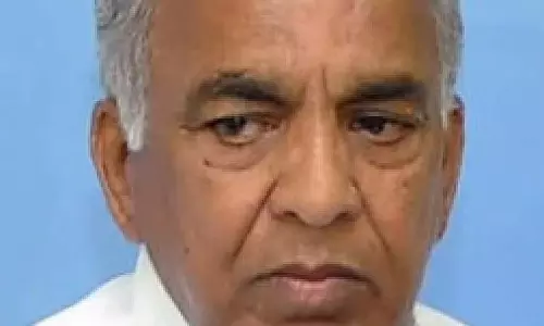 सरकार का खजाना खाली नहीं है: N.S. Bhosaraju सरकार का खजाना खाली नहीं है: N.S. Bhosaraju