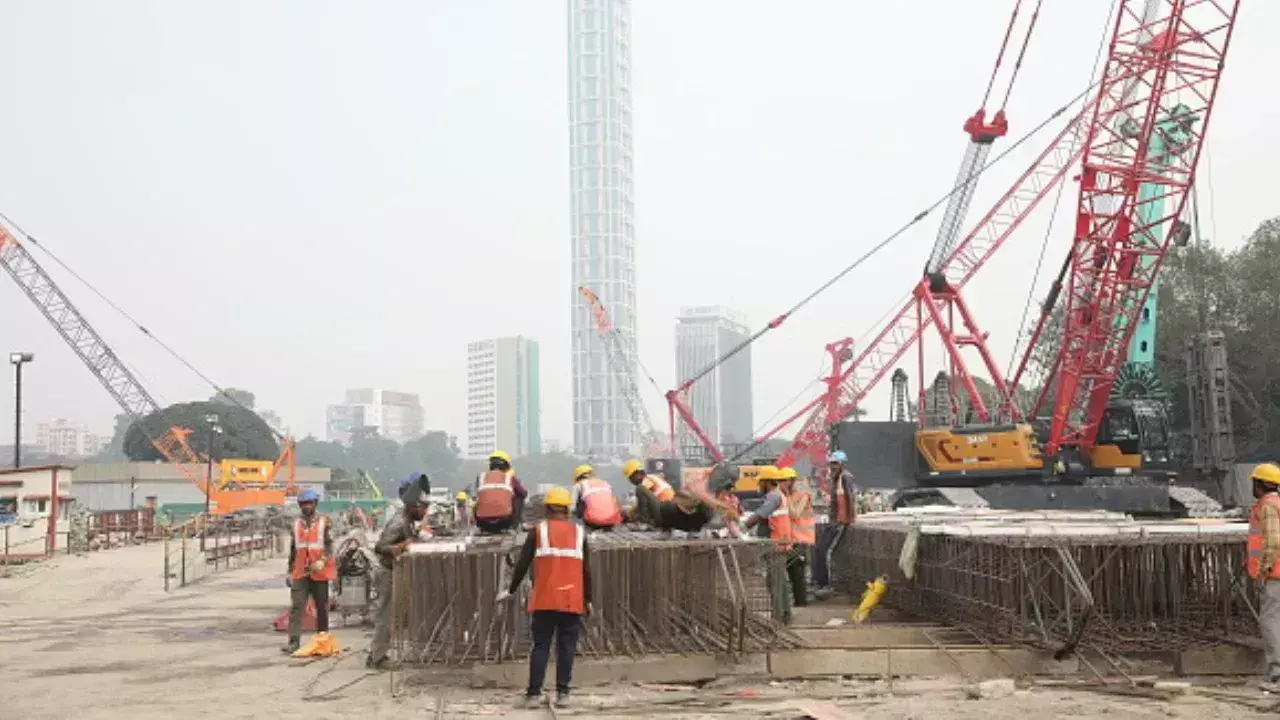 Kolkata: जमीन विवाद सुलझा, खिदिरपुर में मेट्रो को मिली मंजूरी Kolkata: जमीन विवाद सुलझा, खिदिरपुर में मेट्रो को मिली मंजूरी