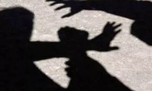 Odisha में पत्नी और सास-ससुर ने एक व्यक्ति की पीट-पीटकर हत्या कर दी