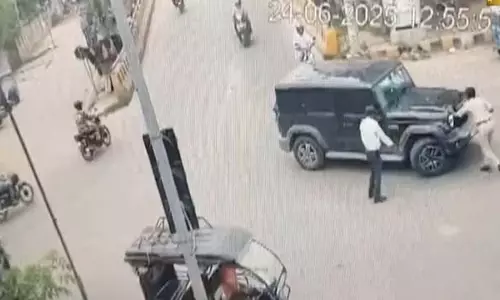 Patna : वाहन जांच के दौरान SUV चालक ने पुलिसकर्मियों को कुचलने की कोशिश की
