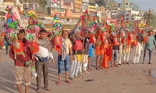 UP : श्रावण माह में श्रद्धालुओं की सुरक्षा को प्राथमिकता UP : श्रावण माह में श्रद्धालुओं की सुरक्षा को प्राथमिकता
