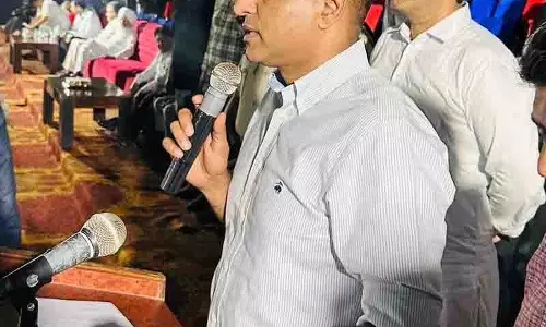 Ludhiana: सामाजिक संगठन, प्रशासन अवैध नशीली दवाओं के व्यापार के चक्र को तोड़ने के लिए एकजुट हुए Ludhiana: सामाजिक संगठन, प्रशासन अवैध नशीली दवाओं के व्यापार के चक्र को तोड़ने के लिए एकजुट हुए