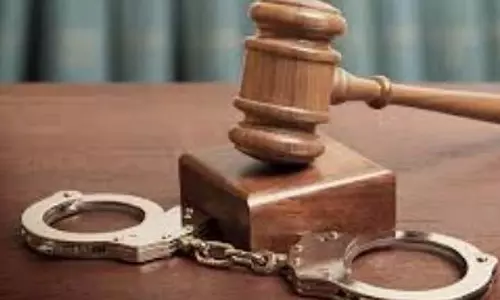 Goa में बिना वैध दस्तावेजों के अवैध रूप से रहने के आरोप में रूसी और बेलारूस के नागरिक गिरफ्तार Goa में बिना वैध दस्तावेजों के अवैध रूप से रहने के आरोप में रूसी और बेलारूस के नागरिक गिरफ्तार