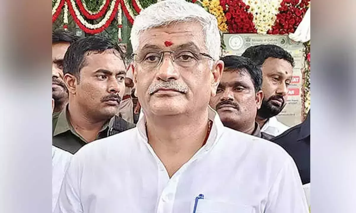 इंदिरा ने आपातकाल के दौरान लोकतंत्र को कुचला: शेखावत इंदिरा ने आपातकाल के दौरान लोकतंत्र को कुचला: शेखावत
