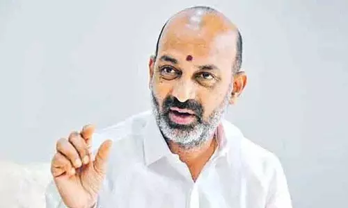 क्या यही है बदलाव का मतलब? बंडी संजय ने अन्नपूर्णा कैंटीन के नाम परिवर्तन की निंदा की