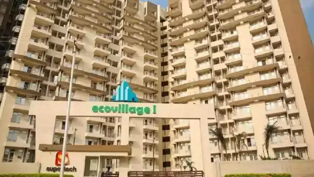 Greater Noida: इकोविलेज-1: मेंटेनेंस स्टाफ की दबंगई, चार गिरफ्तार Greater Noida: इकोविलेज-1: मेंटेनेंस स्टाफ की दबंगई, चार गिरफ्तार