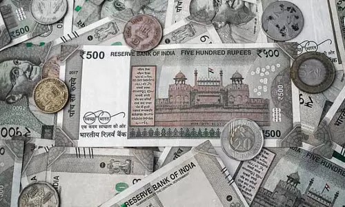 DA का पैसा तुरंत नहीं, राज्य ने सुप्रीम कोर्ट से 6 महीने का अतिरिक्त समय मांगा DA का पैसा तुरंत नहीं, राज्य ने सुप्रीम कोर्ट से 6 महीने का अतिरिक्त समय मांगा