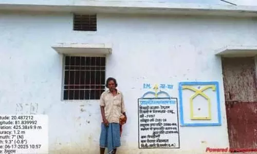 शासन की योजनाओं की बदौलत ठेमुराम कमार के जीवन में आया बदलाव शासन की योजनाओं की बदौलत ठेमुराम कमार के जीवन में आया बदलाव