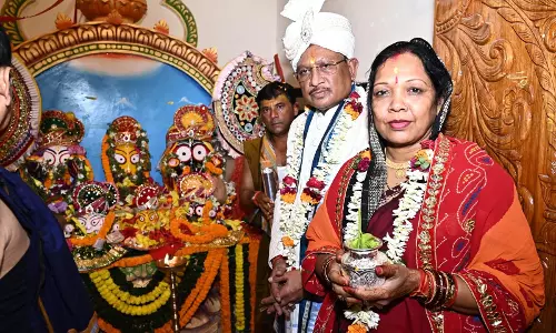 परंपरागत श्रद्धा-भक्ति और उल्लास के वातावरण में निकाली गई भव्य रथयात्रा