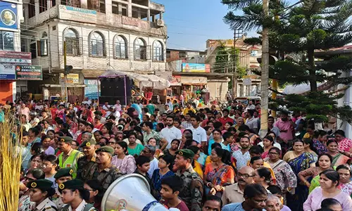 Agartala: इस्कॉन हरे कृष्ण मंदिर में धूमधाम से निकली रथ यात्रा, हजारों श्रद्धालु हुए शामिल