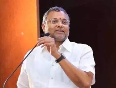 कांग्रेस के लिए नहीं मुसीबत, कार्ति चिदंबरम बना सकते हैं नई पार्टी कांग्रेस के लिए नहीं मुसीबत, कार्ति चिदंबरम बना सकते हैं नई पार्टी