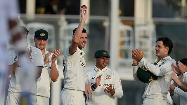 Barbados Test : हेजलवुड का कमाल, ऑस्ट्रेलिया 159 रनों से जीता Barbados Test : हेजलवुड का कमाल, ऑस्ट्रेलिया 159 रनों से जीता