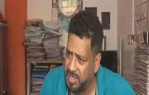 भाजपा विधायक शंकर घोष ने कथित कोलकाता गैंगरेप पर सीएम ममता बनर्जी के इस्तीफे की मांग की भाजपा विधायक शंकर घोष ने कथित कोलकाता गैंगरेप पर सीएम ममता बनर्जी के इस्तीफे की मांग की