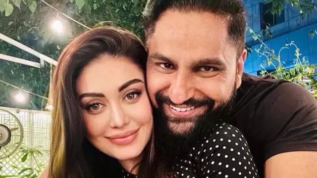 पराग त्यागी से पहले इस मशहूर सिंगर की पत्नी थीं Shefali Jariwala पराग त्यागी से पहले इस मशहूर सिंगर की पत्नी थीं Shefali Jariwala