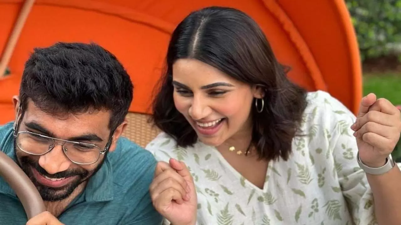 क्रिकेटर जसप्रीत बुमराह कभी अपनी पत्नी संजना गणेशन के साथ भागना चाहते थे क्रिकेटर जसप्रीत बुमराह कभी अपनी पत्नी संजना गणेशन के साथ भागना चाहते थे