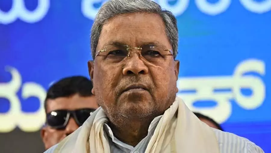 Karnataka की इंफ्रा योजना: विधायकों को 25% फंड के इस्तेमाल का विवेकाधिकार मिला Karnataka की इंफ्रा योजना: विधायकों को 25% फंड के इस्तेमाल का विवेकाधिकार मिला