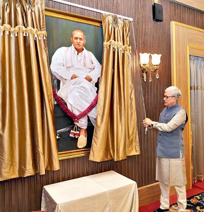 पीवी नरसिम्हा राव: वह नेता जिसने इतिहास को पलट दिया पीवी नरसिम्हा राव: वह नेता जिसने इतिहास को पलट दिया