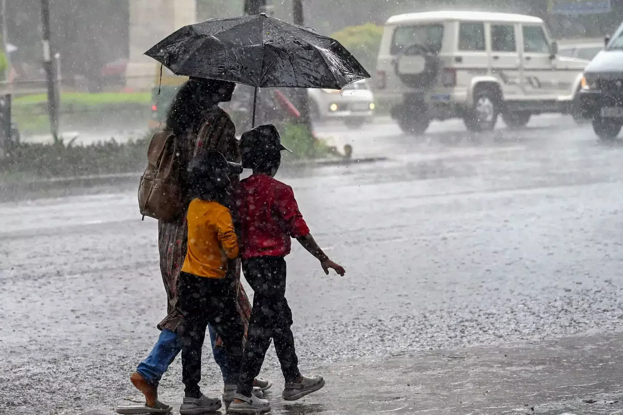 Thrissur में बारिश की चेतावनी के बाद स्कूलों में छुट्टी घोषित Thrissur में बारिश की चेतावनी के बाद स्कूलों में छुट्टी घोषित