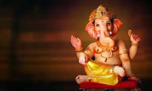 Vinayak chaturthi 2025: शुभ संयोग में विनायक चतुर्थी आज , इस विधि से करें गणपति की पूजा