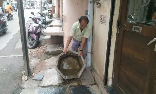 रायपुर : बरसात के पहले डेंगू से निपटने स्वास्थ्य विभाग सतर्क रायपुर : बरसात के पहले डेंगू से निपटने स्वास्थ्य विभाग सतर्क