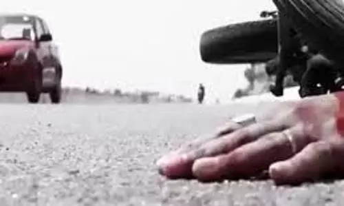 Bihar:बाइक और पिकअप से चलाई जा रही हैं स्टंटबाजियां, 1 की मौत