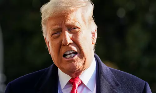 US राष्ट्रपति डोनाल्ड ट्रम्प ने कनाडा के साथ व्यापार वार्ता समाप्त की