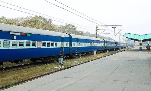 मध्य रेलवे ने चल रहे कार्य के कारण LTT-गोरखपुर ट्रेनों को अस्थायी रूप से गोंडा और आजमगढ़ तक बढ़ाया