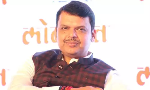 महाराष्ट्र के CM ने वर्सोवा-भयंदर तटीय सड़क पर BKC-शैली के आर्थिक केंद्र बनाने का आह्वान किया