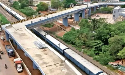 Bhopal : पीडब्ल्यूडी ने आरओबी पर 90 डिग्री मोड़ पर अधिकारियों के खिलाफ कार्रवाई की तैयारी कर ली