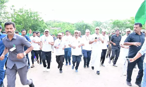 Telangana: आदिवासियों ने सरकारी आदेश संख्या 49 को रद्द करने की मांग की