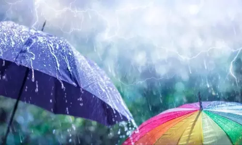 Uttarakhand में फिर बिगड़ेगा मौसम, IMD ने कई जिलों को लेकर दी चेतावनी Uttarakhand में फिर बिगड़ेगा मौसम, IMD ने कई जिलों को लेकर दी चेतावनी