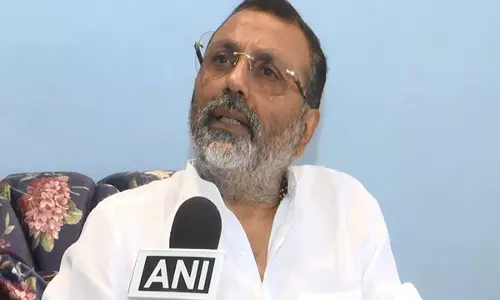 निशिकांत दुबे का आरोप: कांग्रेस ने अंबेडकर के संविधान को किया कमजोर