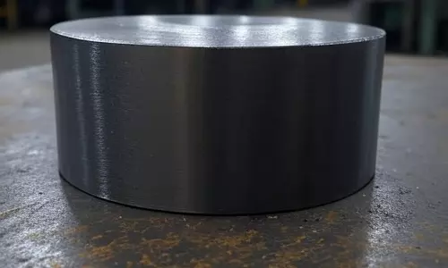 कनाडा के स्टील उद्योग ने अमेरिकी टैरिफ़ के खिलाफ सरकार से मजबूत कदम उठाने की मांग की