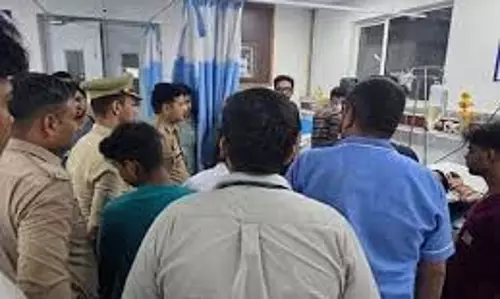 UP : पत्नी पर कमेंट से गुस्साया पति, छोटे भाई और भतीजी की बेरहमी से हत्या UP : पत्नी पर कमेंट से गुस्साया पति, छोटे भाई और भतीजी की बेरहमी से हत्या