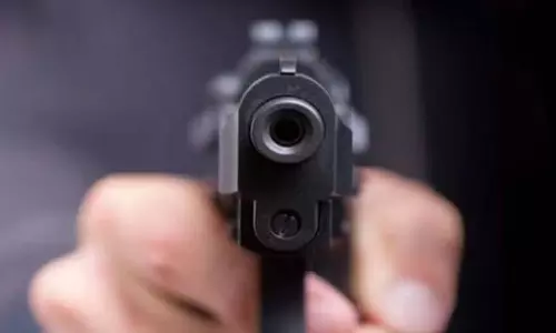 Meerut : बदमाशों ने गोलियां बरसाकर मेडिकल स्टोर संचालक की हत्या की,