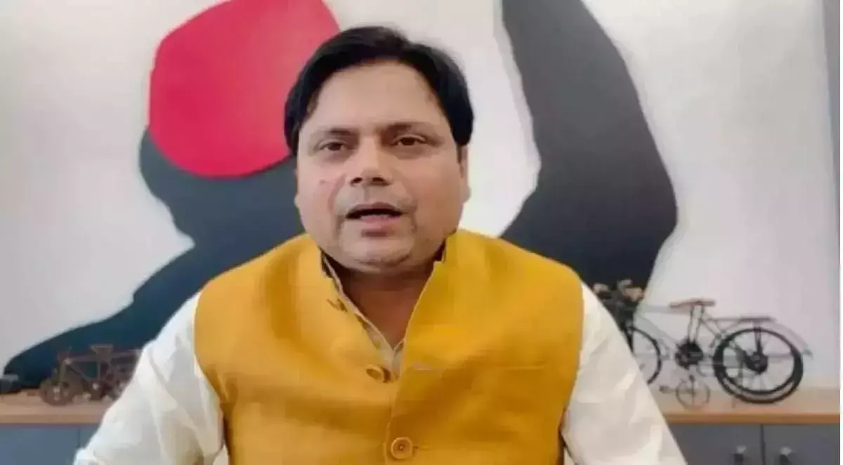 Lucknow: निंदनीय घटना, ममता सरकार से कार्रवाई की मांग: फखरुल हसन चांद Lucknow: निंदनीय घटना, ममता सरकार से कार्रवाई की मांग: फखरुल हसन चांद