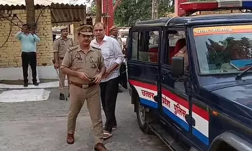 धर्मेंद्र उर्फ धर्मू गिरफ्तार, 25 हजार का इनाम था घोषित, भेजा जेल धर्मेंद्र उर्फ धर्मू गिरफ्तार, 25 हजार का इनाम था घोषित, भेजा जेल