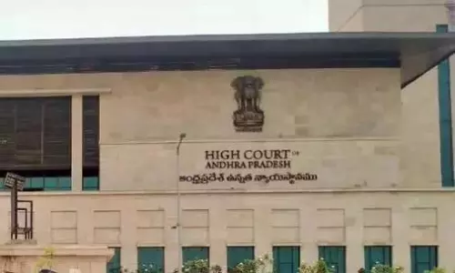 आयश मीरा हत्याकांड मामले में CBI रिपोर्ट के लिए याचिका पर हाईकोर्ट ने सुनवाई स्थगित की आयश मीरा हत्याकांड मामले में CBI रिपोर्ट के लिए याचिका पर हाईकोर्ट ने सुनवाई स्थगित की