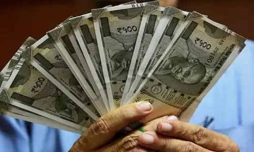 ट्रेन किराए से लेकर ATM से पैसे निकालने तक... 1 जुलाई से बदल जाएंगे 4 बड़े नियम ट्रेन किराए से लेकर ATM से पैसे निकालने तक... 1 जुलाई से बदल जाएंगे 4 बड़े नियम