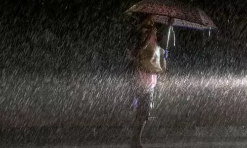 Kerala में बारिश: 5 जिलों में ऑरेंज अलर्ट