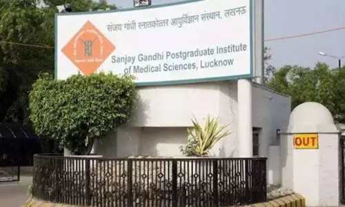 Lucknow: मेडिकल स्टोर्स में दलाली करते पकड़े गए 6 बिचौलिये Lucknow: मेडिकल स्टोर्स में दलाली करते पकड़े गए 6 बिचौलिये
