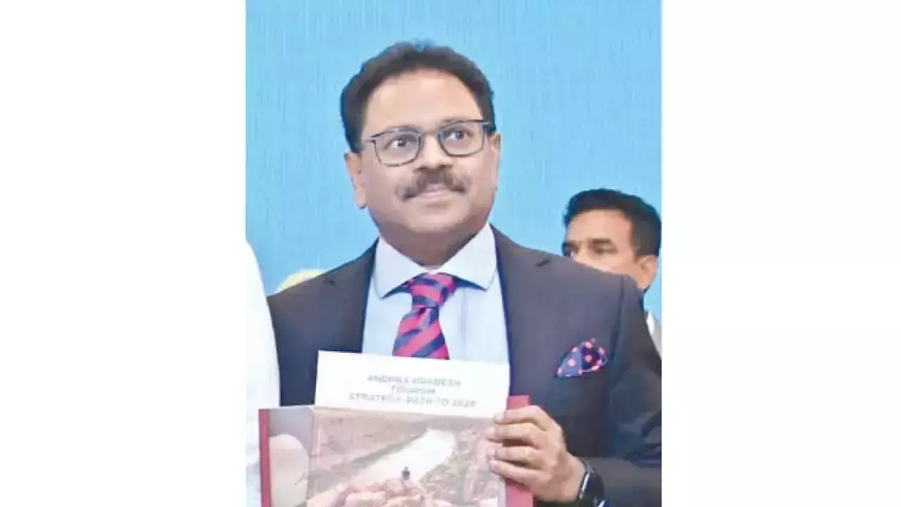 पर्यटन विकास के लिए बुनियादी ढांचे में सुधार की आवश्यकता पर बल दिया गया पर्यटन विकास के लिए बुनियादी ढांचे में सुधार की आवश्यकता पर बल दिया गया