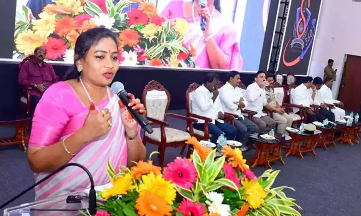 Andhra में प्रौद्योगिकी के माध्यम से महिलाओं की सुरक्षा को प्राथमिकता दी जाएगी