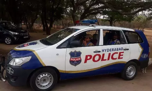 Hyderabad पुलिस ने ई-सिगरेट बेचने के आरोप में 3 लोगों को पकड़ा