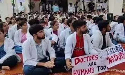 Telangana: जूनियर डॉक्टर अनिश्चितकालीन हड़ताल पर जाएंगे Telangana: जूनियर डॉक्टर अनिश्चितकालीन हड़ताल पर जाएंगे