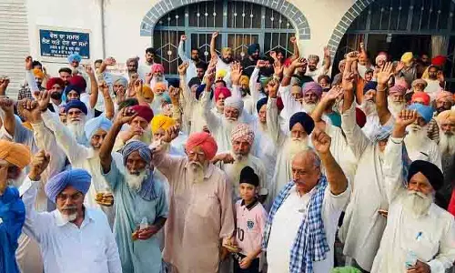 Ludhiana: एक्शन कमेटी ने राज्य सरकार की लैंड पूलिंग नीति का विरोध किया Ludhiana: एक्शन कमेटी ने राज्य सरकार की लैंड पूलिंग नीति का विरोध किया